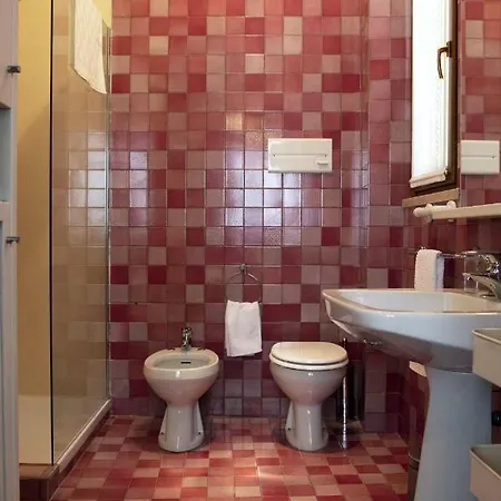 Apartment Mazzini 7 - Charming 3 Bedrooms Bussolengo